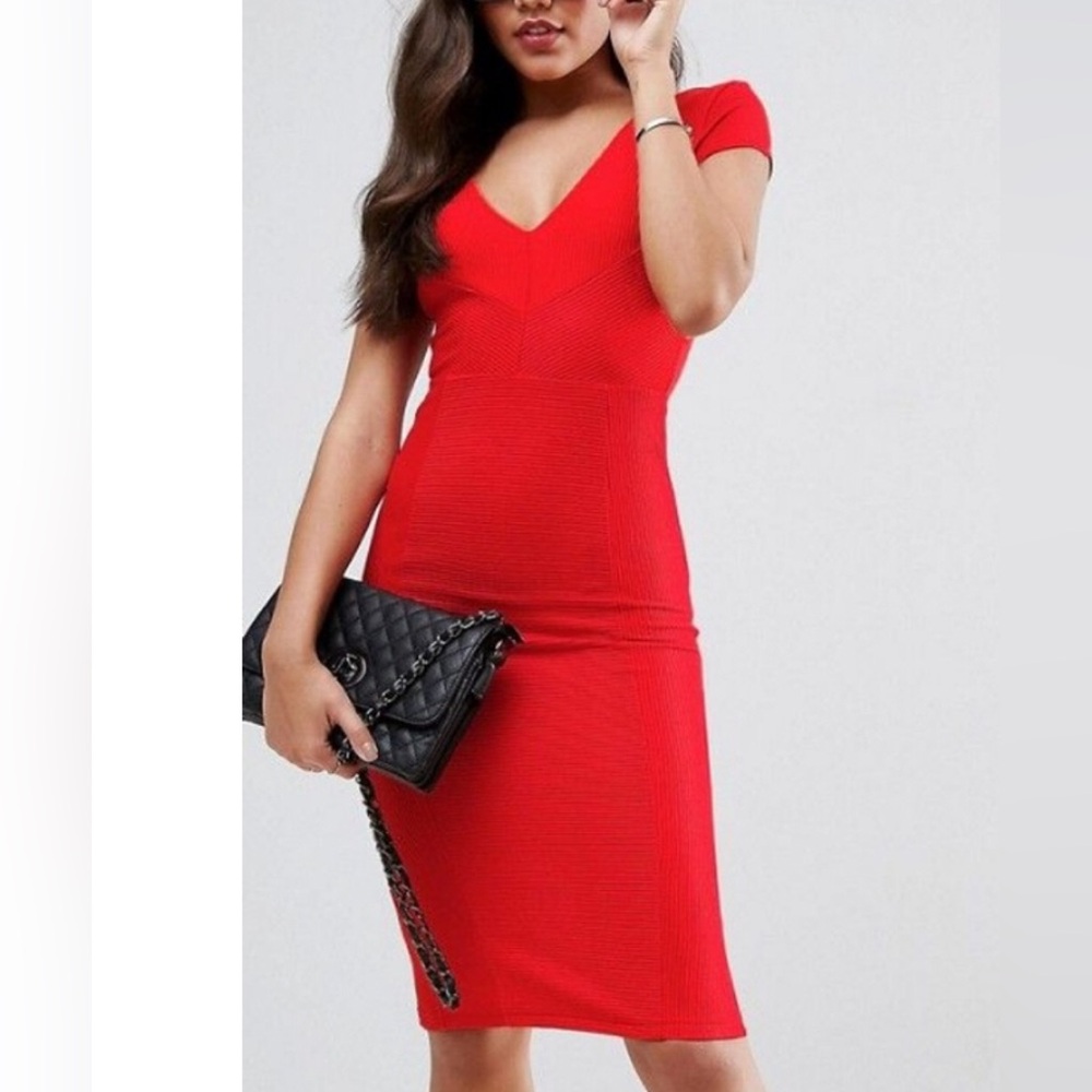 Elegant Red V-Neck Dress